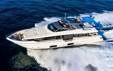 Ferretti La Familia II