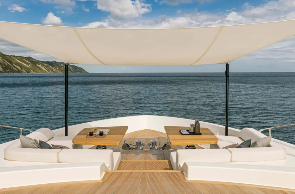 Ferretti Gladius