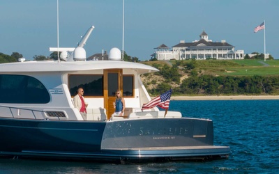 Grand Banks  Eastbay 60