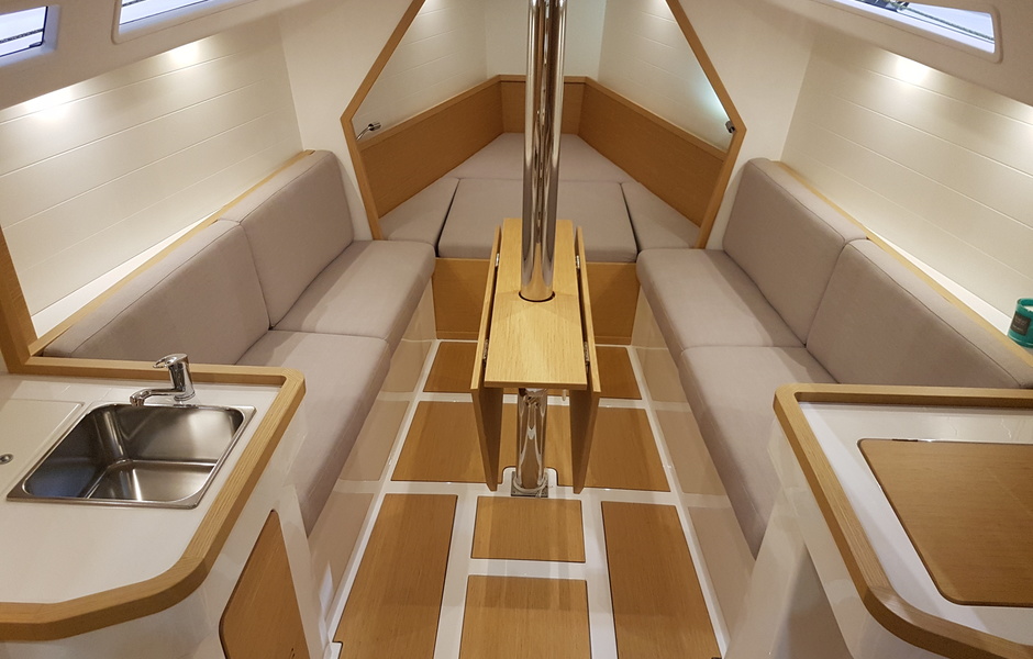 Grand Soleil 34