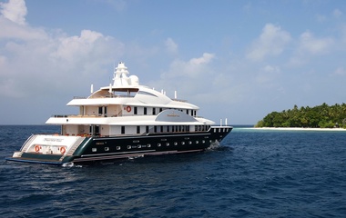 Fairline Dhaainkan'baa