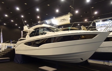 Galeon 360 FLY