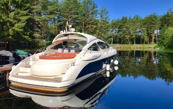 Atlantis 55