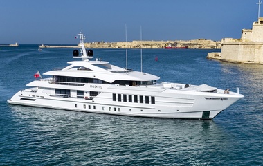 Heesen Moskito