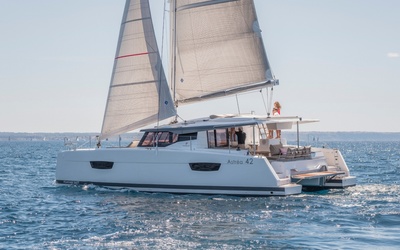 Fountaine Pajot Astréa 42