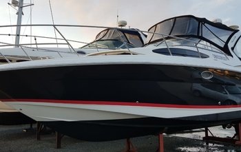 Regal 33 Express
