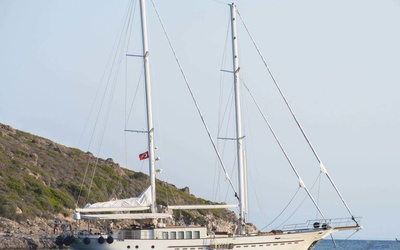 Aegean 30 M