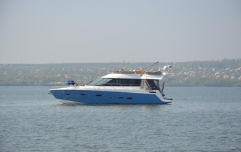 Sealine F46