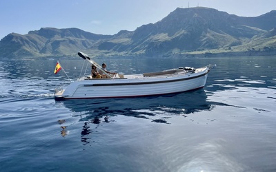 Interboat Intender 820 ES