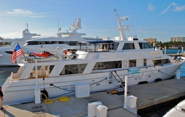 CL Yachts Going Galt