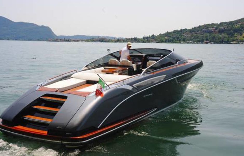 Yacht Riva Rivamare