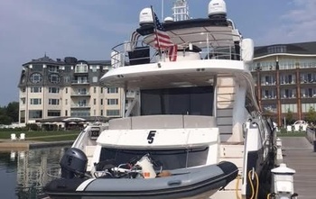 Sunseeker 75 Yacht