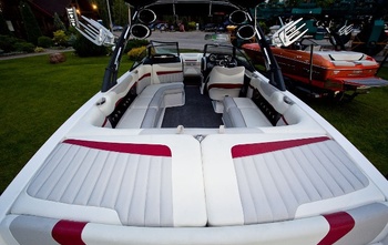 Malibu Wakesetter 24 MXZ