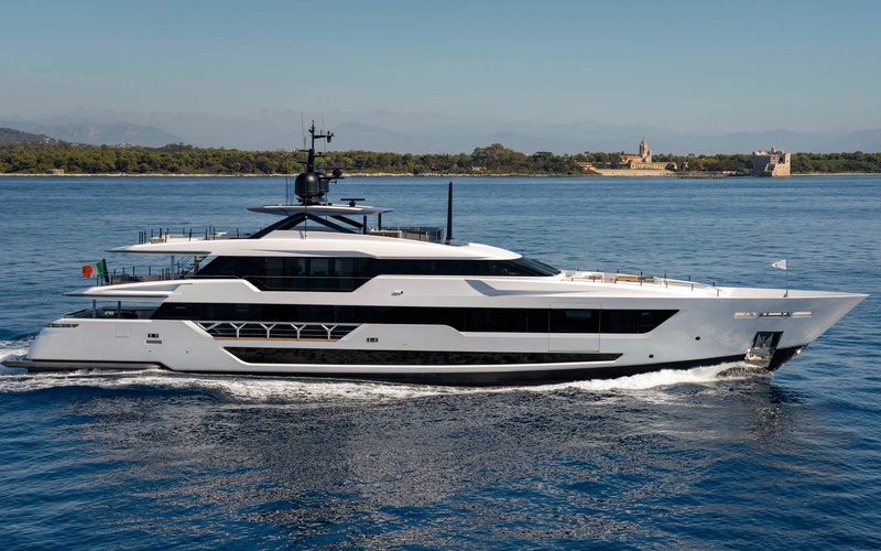Custom Line 140