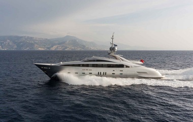 ISA Yachts Silver Wind