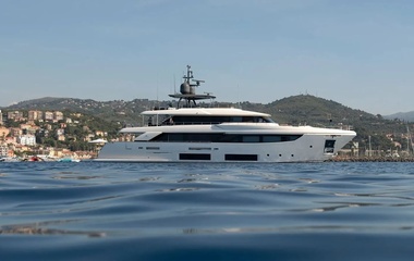 Custom Line Maria Theresa