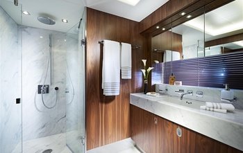 Sunseeker 86 Yacht (2018)