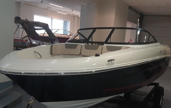 Bayliner VR4 Bowrider