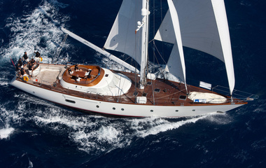 Perini Navi Eletra