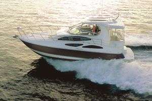 Cruisers Yachts 455 Express Motoryacht