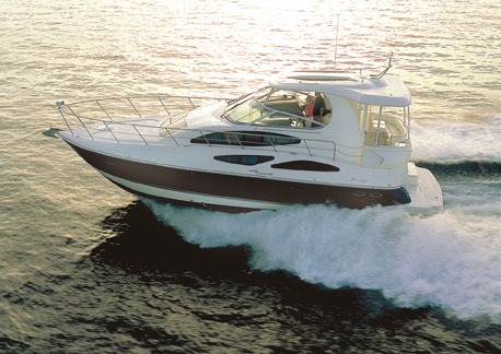 cruisers yachts 455 express motor yacht reviews