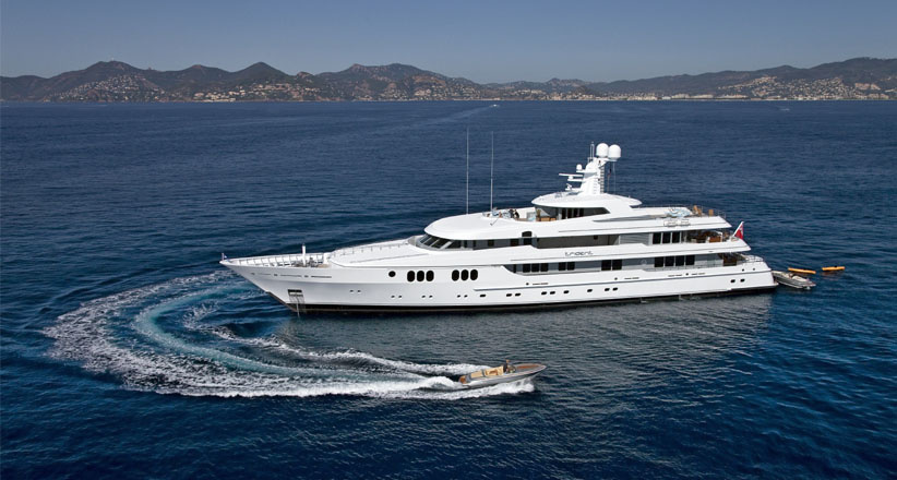 Feadship Trident