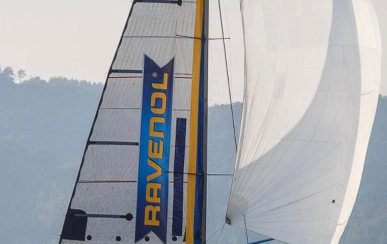 Grand Soleil 42 (2004)