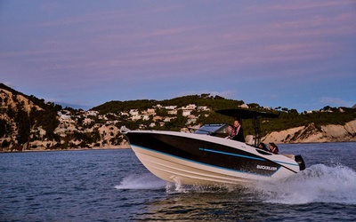 Quicksilver 805 Open