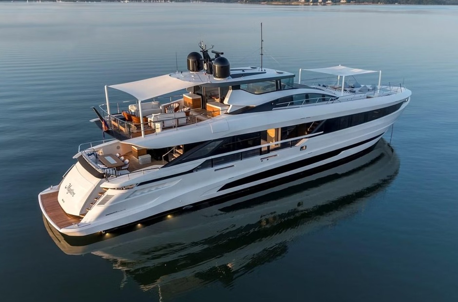 Mangusta Mystere