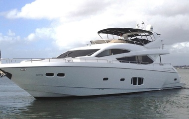 Sunseeker 80 Yacht