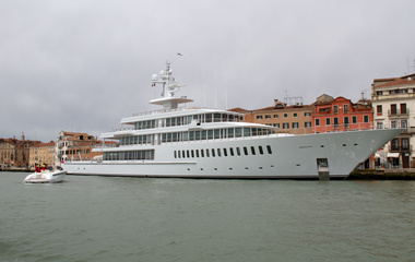 Feadship Musashi