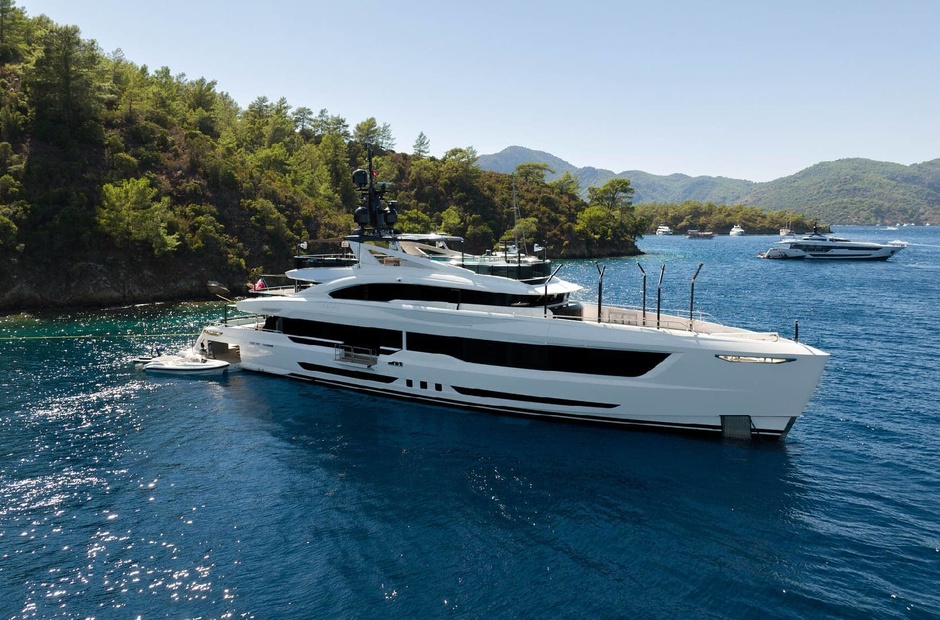 Mengi-Yay Yachts B.A.L.M.Y.