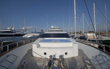 Falcon Falcon Island