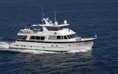 Outer Reef  820 Cockpit Motoryacht