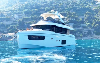 Absolute Navetta 52 (2016)
