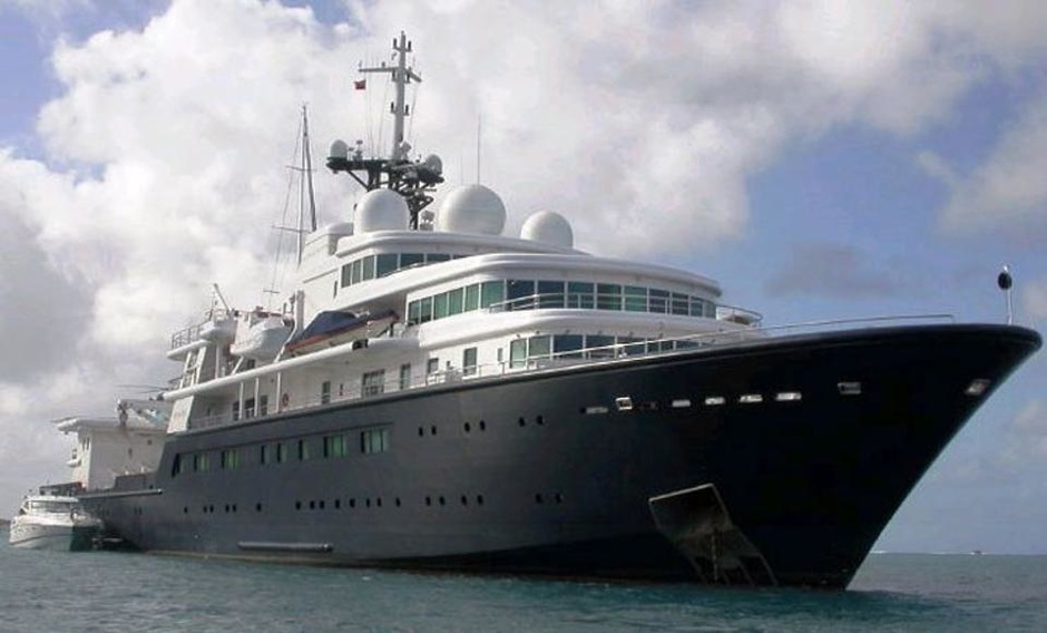 Billionaire Russians take over yacht scene in St. Barts