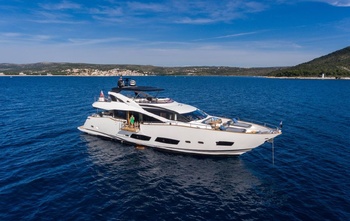 Sunseeker 28M Yacht