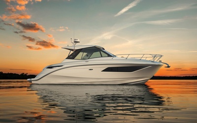 Sea Ray Sundancer 320 Coupe
