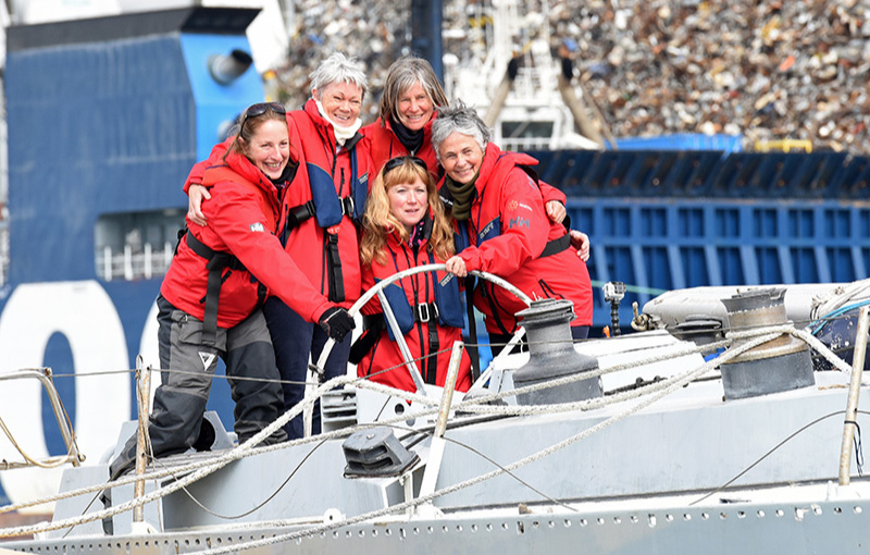 Tracy Edwards and her crew. Photo: Sailing Today