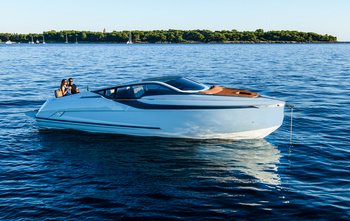 2020, Fairline F-Line 33
