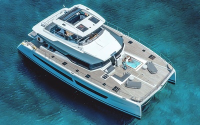 Fountaine Pajot Power 67