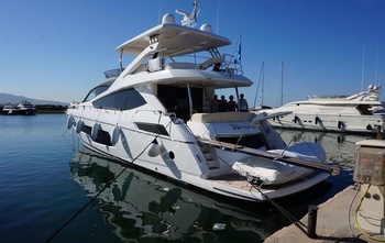Sunseeker 75 Yacht