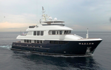 Jade Yachts Smiling T