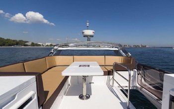 Galeon 420 Fly