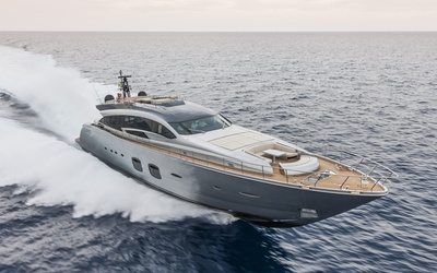 Pershing 108