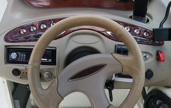 Maxum 2500 SCR (2001)