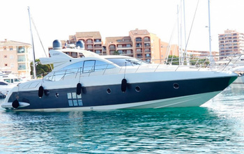 2009, Azimut 68S