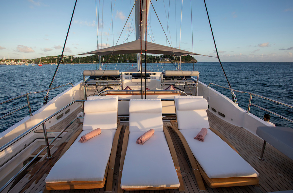Perini Navi Blush