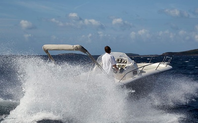 White Shark 228 Cabin