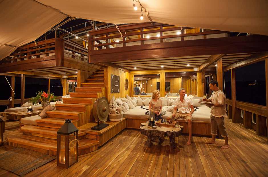Custom Boats Prana
